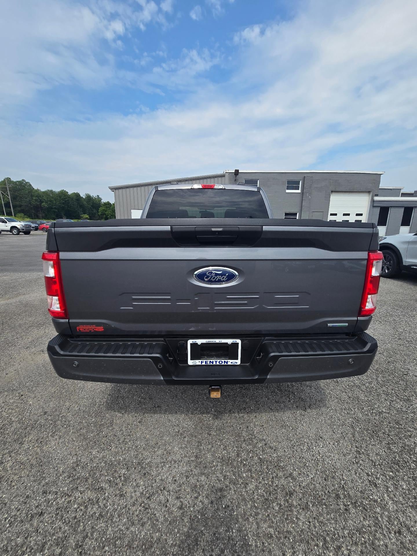 Used 2022 Ford F150 XL w/ STX Appearance Package AWD/4WD image 9