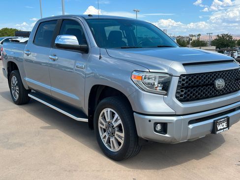 Certified 2019 Toyota Tundra Platinum AWD/4WD image 8