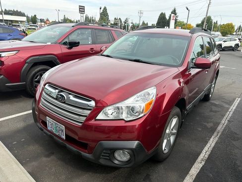 Used 2014 Subaru Outback 2.5i Premium AWD/4WD image 7