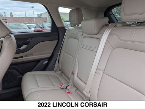 Used 2022 Lincoln Corsair Standard image 23