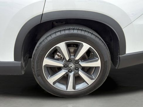 Used 2023 Honda Pilot Touring image 23