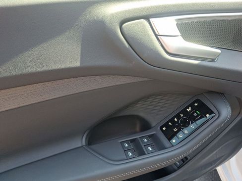 New 2025 Audi A5 2.0T Prestige image 9