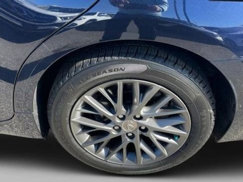 Used 2018 Lexus ES 350 w/ Premier Package image 17