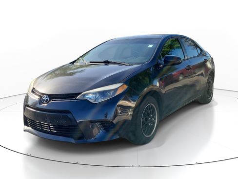 Used 2016 Toyota Corolla LE image 3