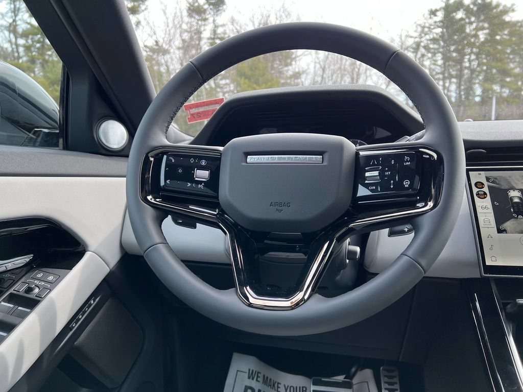 New 2026 Land Rover Range Rover Evoque Dynamic SE AWD/4WD image 24