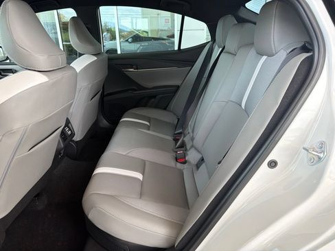 Used 2026 Toyota Camry SE FWD image 12