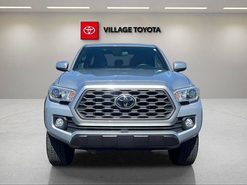 Certified 2022 Toyota Tacoma TRD Off-Road w/ Technology Package AWD/4WD image 8