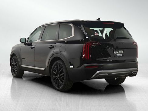Used 2022 Kia Telluride SX image 3