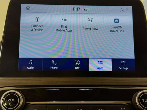 Used 2020 Ford Escape Titanium w/ Titanium Premium Package 2.0 FWD image 18