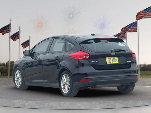 Used 2016 Ford Focus SE image 5