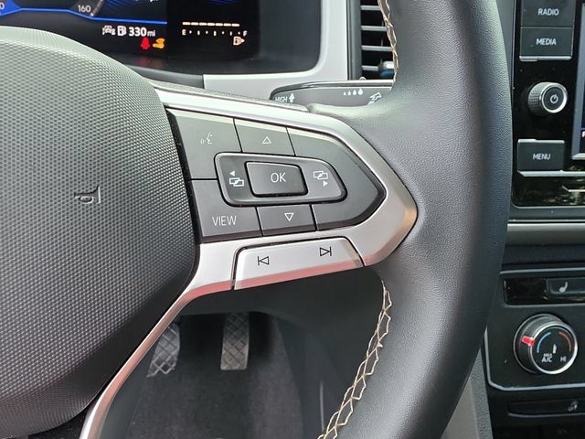 Used 2022 Volkswagen Atlas Cross Sport SE FWD image 30