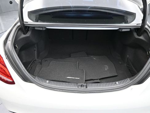 Used 2018 Mercedes-Benz C 300 Sedan image 41