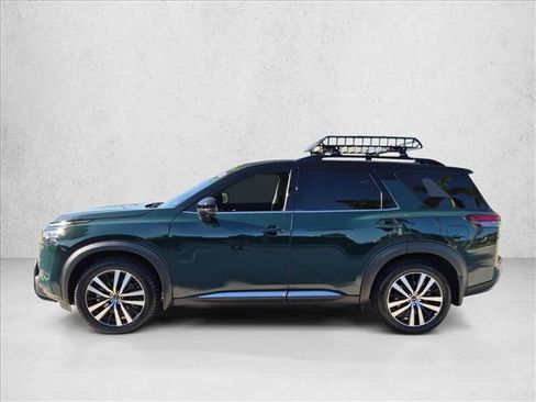 Used 2023 Nissan Pathfinder Platinum AWD/4WD image 8