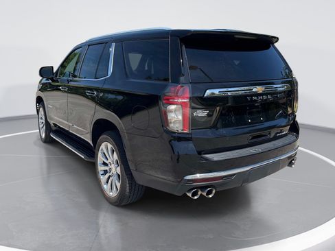 Used 2021 Chevrolet Tahoe Premier w/ Premium Package AWD/4WD image 6