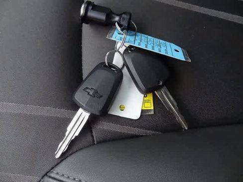 Used 2015 Chevrolet Spark LS image 27