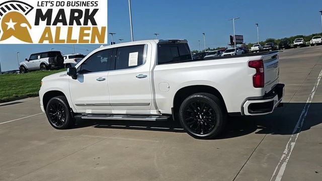 Used 2024 Chevrolet Silverado 1500 High Country w/ High Country Premium Package AWD/4WD image 6