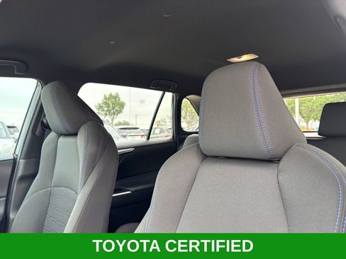 Used 2025 Toyota RAV4 SE AWD/4WD image 11