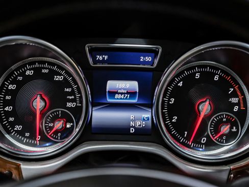 Used 2019 Mercedes-Benz GLS 450 4MATIC w/ Premium 1 Package image 25