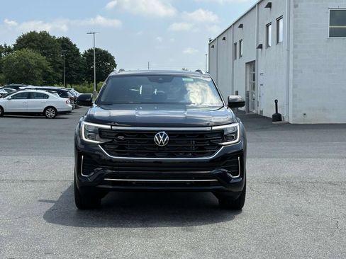 New 2025 Volkswagen Atlas Cross Sport SEL Premium R-Line image 9
