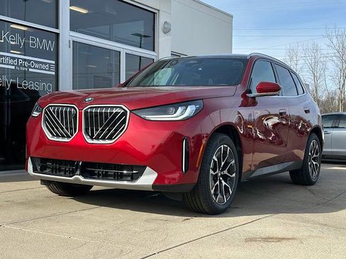 Certified 2025 BMW X3 xDrive30i image 3