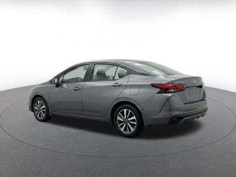 Used 2025 Nissan Versa SV FWD image 7
