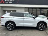 New 2025 Mitsubishi Outlander SE image 4