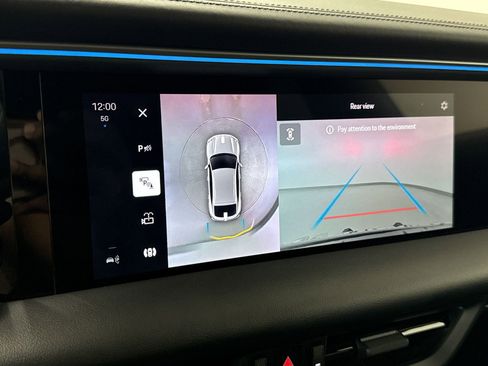 Used 2024 Porsche Macan 4 Electric image 29