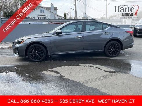 Certified 2025 Nissan Altima 2.5 SV w/ SV Special Edition Package AWD/4WD image 4