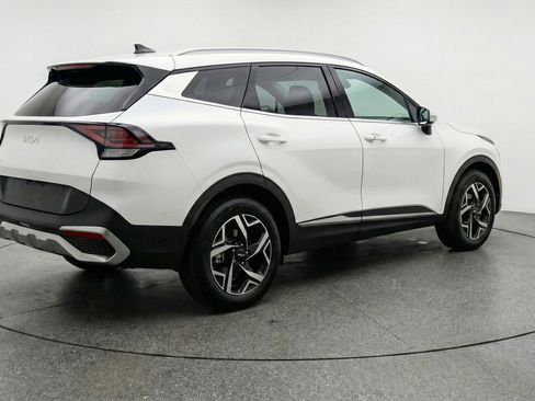 Used 2025 Kia Sportage LX AWD/4WD image 9
