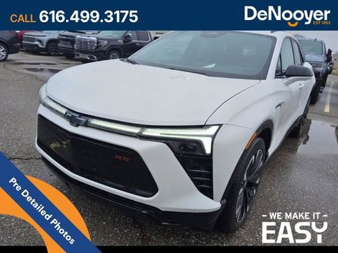 Used 2025 Chevrolet Blazer EV RS image 1