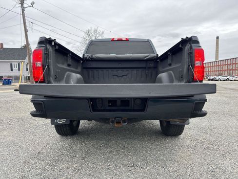 Used 2019 Chevrolet Silverado 1500 LT w/ All Star Edition image 5