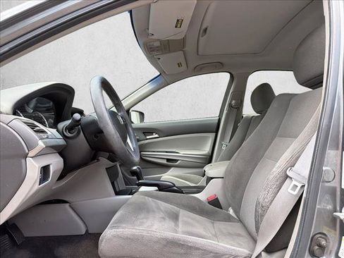 Used 2010 Honda Accord EX image 9