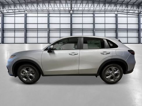 New 2027 Honda HR-V LX image 2