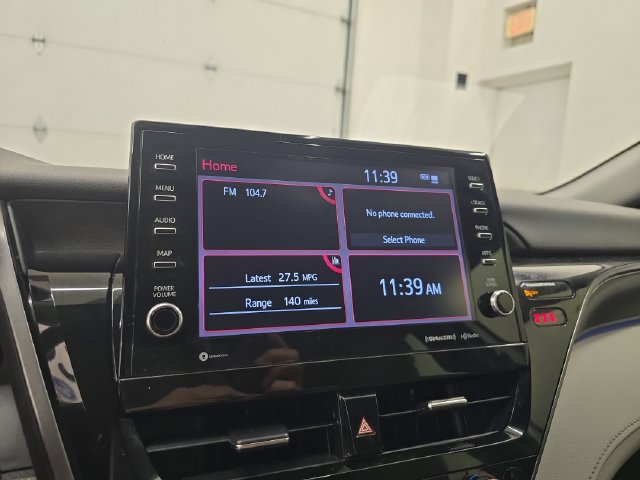 Used 2023 Toyota Camry XSE FWD image 21