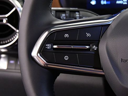 New 2026 Chevrolet Equinox ACTIV w/ Convenience Package III image 19