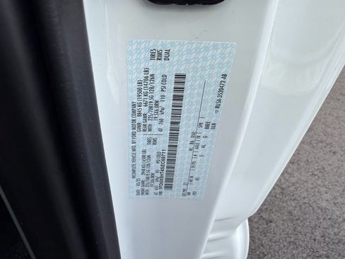 New 2025 Ford F550 4x4 SuperCab Super Duty image 18