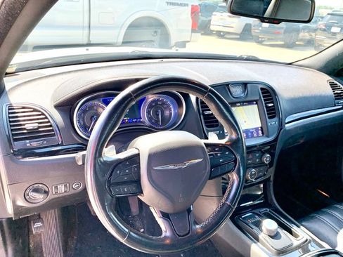 Used 2021 Chrysler 300 S RWD image 11