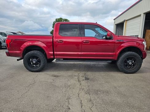Used 2018 Ford F150 Lariat w/ Equipment Group 502A Luxury AWD/4WD image 9