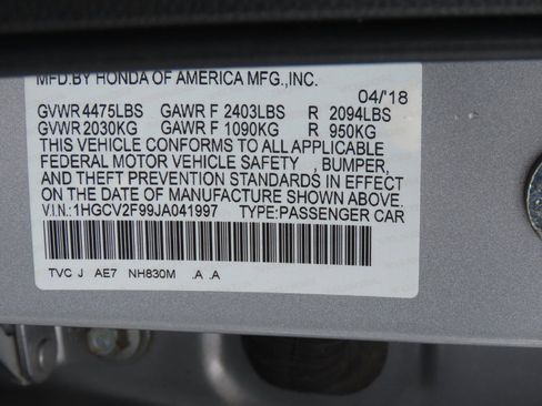 Used 2018 Honda Accord Touring image 32