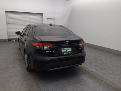 Used 2022 Toyota Corolla LE image 5
