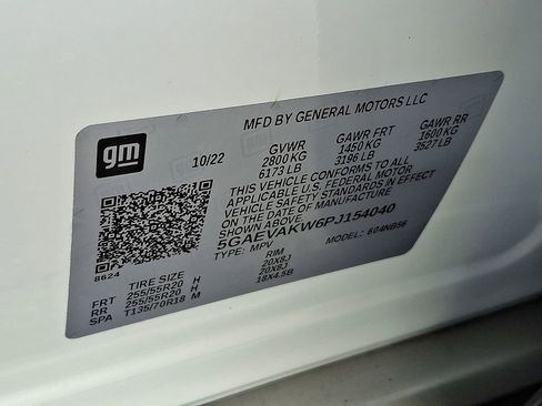 Used 2023 Buick Enclave Essence w/ Experience Buick Package image 26