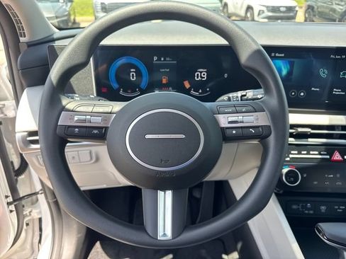 New 2026 Hyundai Tucson SEL Plus FWD image 16