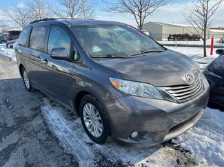 Used 2015 Toyota Sienna XLE video 1