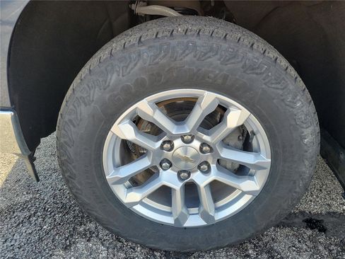 Used 2023 Chevrolet Silverado 1500 LT image 7