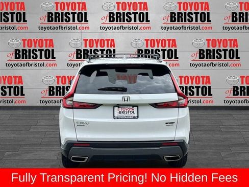 Used 2025 Honda CR-V Sport Touring image 4
