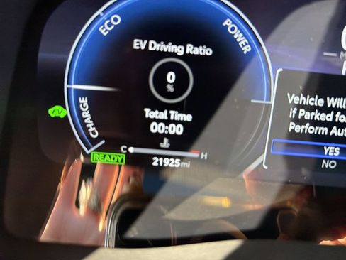 Certified 2025 Toyota Camry XSE FWD image 13