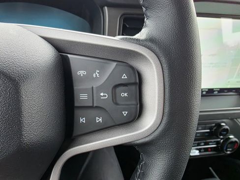 New 2025 Ford Bronco Badlands image 24