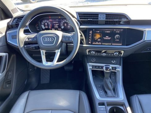 Certified 2025 Audi Q3 2.0T Premium w/ Convenience Package image 12