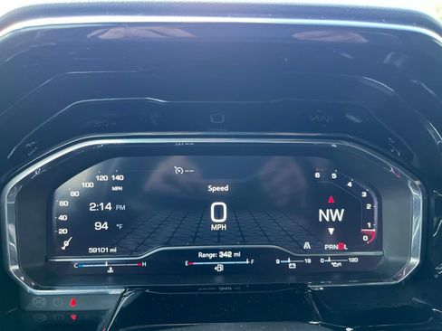 Used 2022 GMC Sierra 1500 Elevation RWD image 17