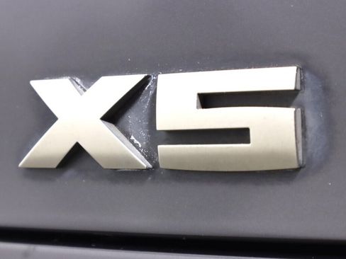 Used 2020 BMW X5 M50i image 43